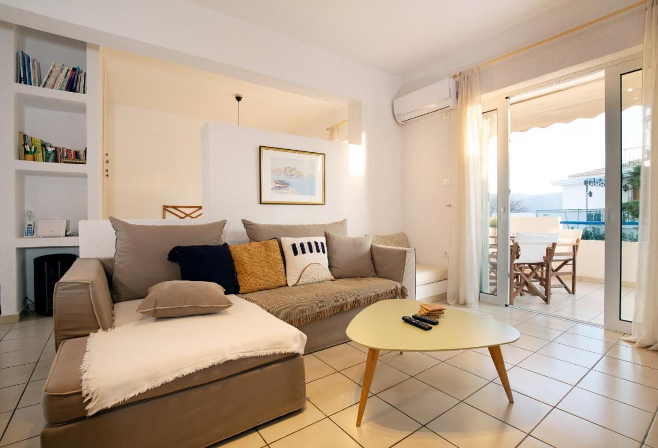 Del Mar Luxury Apartment 30M From The Beach Porto Rafti Exterior photo